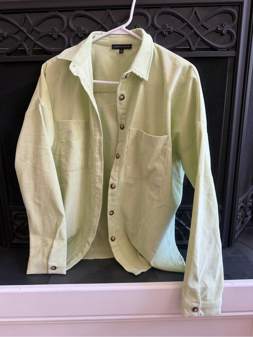 Kendall & Kylie Light Green Button-Up Shirt Jacket